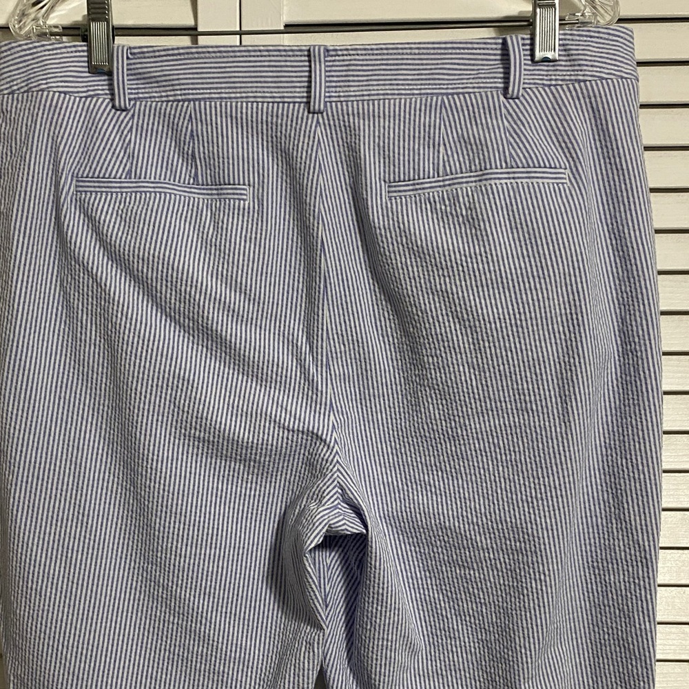 Talbots Seersucker Perfect Crop
Pants. - Picture 6 of 10